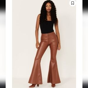 Rock & Roll Denim NWT Women's Pleather High Rise Flare Jeans Western 28 ×32